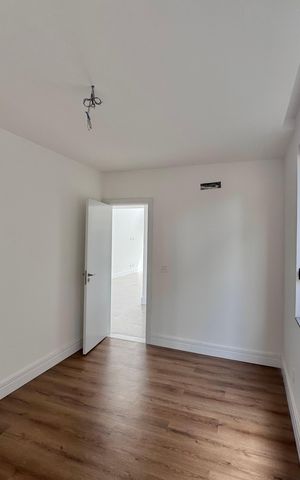 Apartamento à venda com 475m², 5 quartos e 2 vagas Apartamento à venda com 475m², 5 quartos e 2 vagasSuíte 2