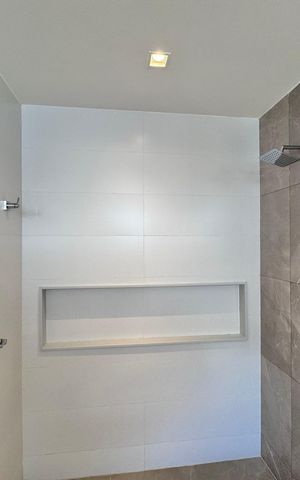 Apartamento à venda com 475m², 5 quartos e 2 vagas Apartamento à venda com 475m², 5 quartos e 2 vagasBanheiro da Suíte 5