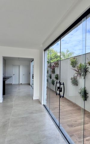 Apartamento à venda com 475m², 5 quartos e 2 vagas Apartamento à venda com 475m², 5 quartos e 2 vagasSala