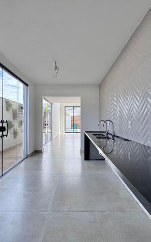 Apartamento à venda com 475m², 5 quartos e 2 vagas Apartamento à venda com 475m², 5 quartos e 2 vagasCozinha