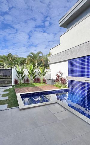 Casa de condomínio à venda com 420m², 4 quartos e 4 vagas Casa de condomínio à venda com 420m², 4 quartos e 4 vagasÁrea externa