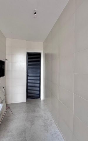 Casa de condomínio à venda com 420m², 4 quartos e 4 vagas Casa de condomínio à venda com 420m², 4 quartos e 4 vagasÁrea de Serviço