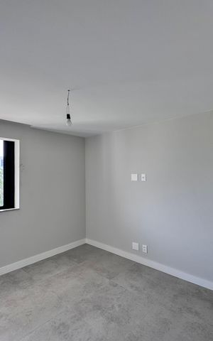 Casa de condomínio à venda com 420m², 4 quartos e 4 vagas Casa de condomínio à venda com 420m², 4 quartos e 4 vagasSuíte 4