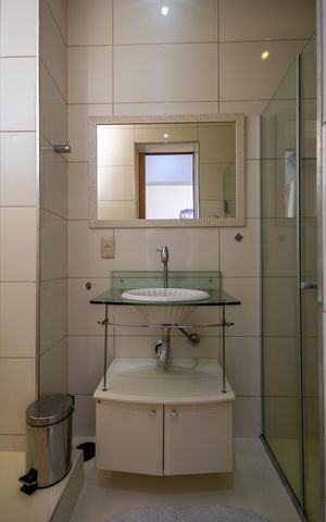 Apartamento à venda com 120m², 2 quartos e sem vaga Apartamento à venda com 120m², 2 quartos e sem vagaBanheiro Social