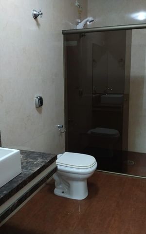 Casa à venda com 380m², 3 quartos e 3 vagas