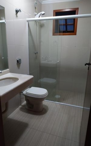 Casa à venda com 380m², 3 quartos e 3 vagas