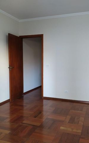 Casa à venda com 380m², 3 quartos e 3 vagas
