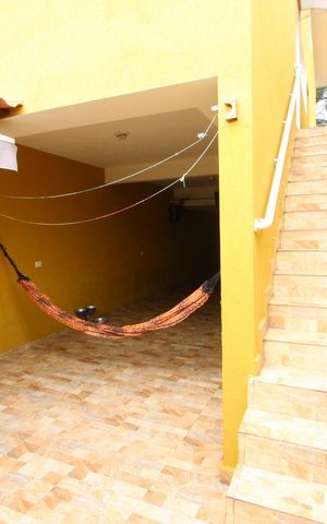 Casa à venda com 199m², 3 quartos e 6 vagasGaragem