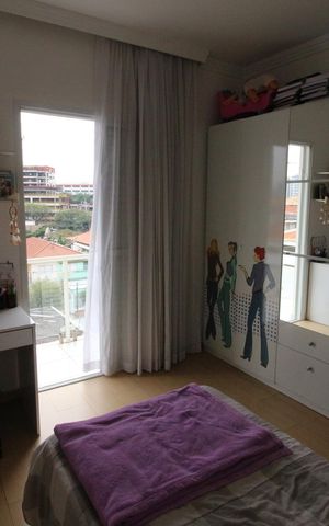 Casa à venda com 199m², 3 quartos e 6 vagasQuarto 2