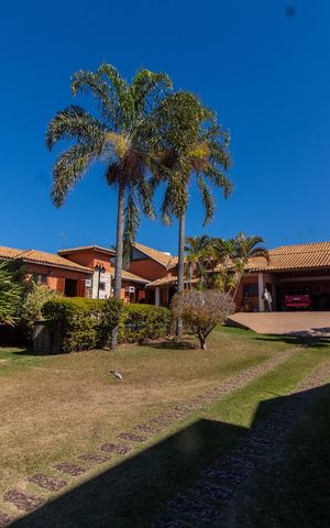 Casa de condomínio para alugar com 283m², 3 quartos e 10 vagasÁrea Externa