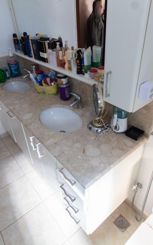 Casa de condomínio para alugar com 283m², 3 quartos e 10 vagasBanheiro da Suíte 3