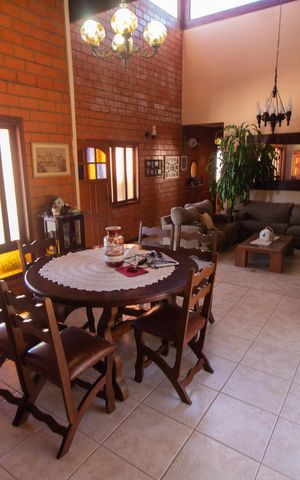 Casa de condomínio para alugar com 283m², 3 quartos e 10 vagasSala de Jantar