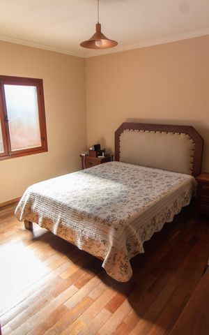 Casa de condomínio para alugar com 283m², 3 quartos e 10 vagasSuíte 3