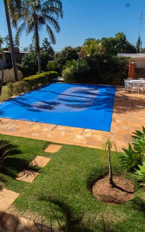 Casa de condomínio para alugar com 283m², 3 quartos e 10 vagasÁrea Externa