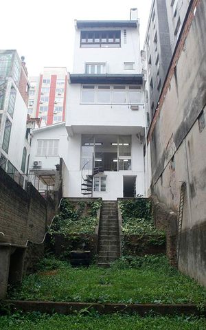 Casa à venda com 248m², 3 quartos e 2 vagasPátio