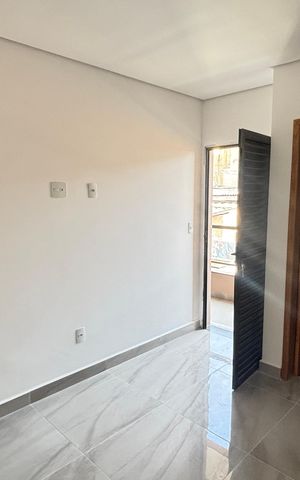 Casa à venda com 70m², 2 quartos e 2 vagas Casa à venda com 70m², 2 quartos e 2 vagasSuite 1
