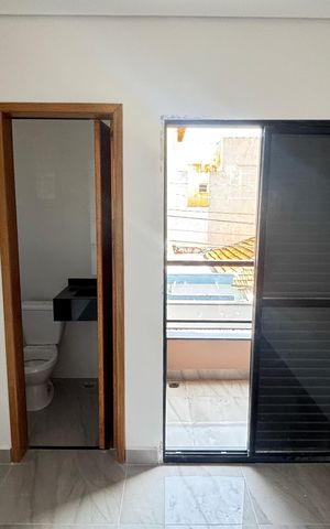 Casa à venda com 70m², 2 quartos e 2 vagas Casa à venda com 70m², 2 quartos e 2 vagasSuite 2