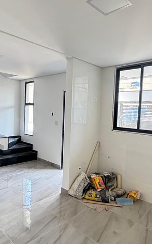 Casa à venda com 70m², 2 quartos e 2 vagas Casa à venda com 70m², 2 quartos e 2 vagasSala/Cozinha