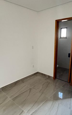 Casa à venda com 70m², 2 quartos e 2 vagas Casa à venda com 70m², 2 quartos e 2 vagasSuíte 2