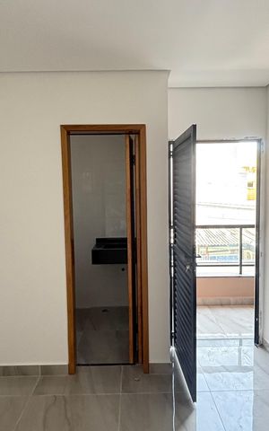 Casa à venda com 70m², 2 quartos e 2 vagas Casa à venda com 70m², 2 quartos e 2 vagasSuíte 2