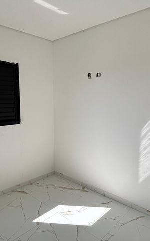 Casa à venda com 95m², 3 quartos e 2 vagas Casa à venda com 95m², 3 quartos e 2 vagasQuarto 2