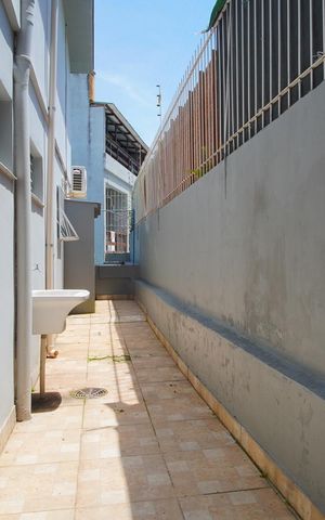 Casa à venda com 400m², 5 quartos e 3 vagasÁrea de Serviço