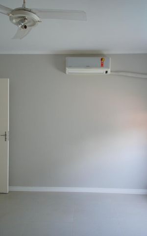 Casa à venda com 400m², 5 quartos e 3 vagasSuíte