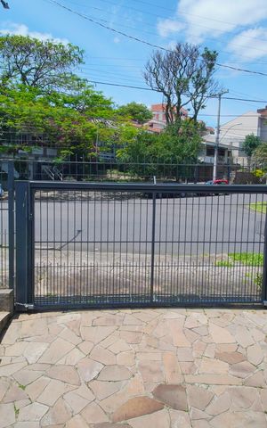 Casa à venda com 400m², 5 quartos e 3 vagasSala 1 - Vista