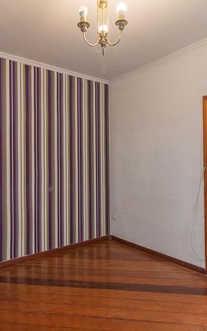 Apartamento à venda com 76m², 3 quartos e sem vagaSala