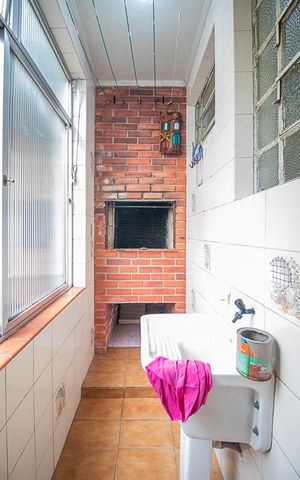 Apartamento à venda com 76m², 3 quartos e sem vagaCozinha e Área de Serviço