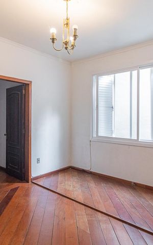 Apartamento à venda com 76m², 3 quartos e sem vagaSala