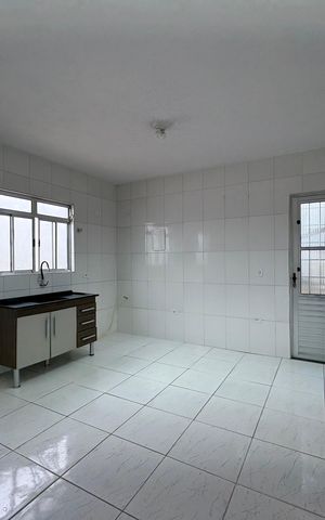 Casa à venda com 264m², 5 quartos e sem vaga Casa à venda com 264m², 5 quartos e sem vagaCozinha