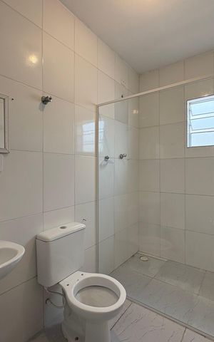 Casa à venda com 264m², 5 quartos e sem vaga Casa à venda com 264m², 5 quartos e sem vagaBanheiro