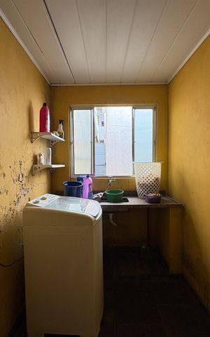 Casa à venda com 264m², 5 quartos e sem vaga Casa à venda com 264m², 5 quartos e sem vagaLavanderia casa 3