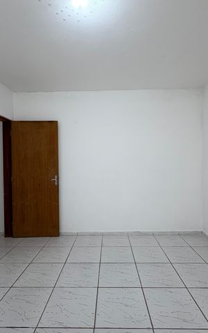 Casa à venda com 264m², 5 quartos e sem vaga Casa à venda com 264m², 5 quartos e sem vagaQuarto 1