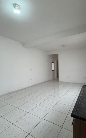 Casa à venda com 264m², 5 quartos e sem vaga Casa à venda com 264m², 5 quartos e sem vagaCozinha