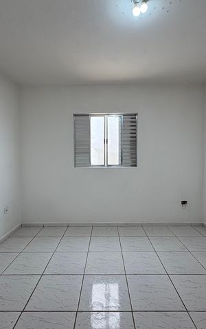 Casa à venda com 264m², 5 quartos e sem vaga Casa à venda com 264m², 5 quartos e sem vagaQuarto 1