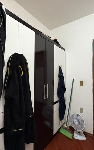 Casa à venda com 264m², 5 quartos e sem vaga Casa à venda com 264m², 5 quartos e sem vagaQuarto casa 2