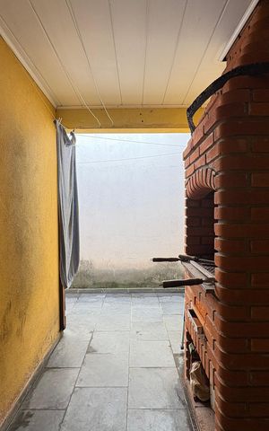 Casa à venda com 264m², 5 quartos e sem vaga Casa à venda com 264m², 5 quartos e sem vagaChurrasqueira casa 3
