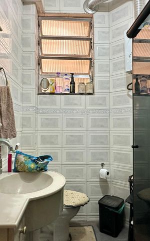 Apartamento à venda com 82m², 3 quartos e sem vagaBanheiro