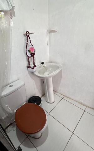Casa para alugar com 24m², 1 quarto e 1 vaga Casa para alugar com 24m², 1 quarto e 1 vagaBanheiro