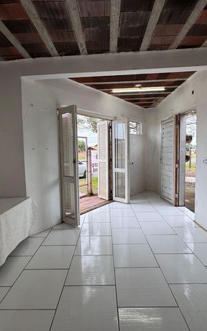 Casa para alugar com 24m², 1 quarto e 1 vaga Casa para alugar com 24m², 1 quarto e 1 vagaSala