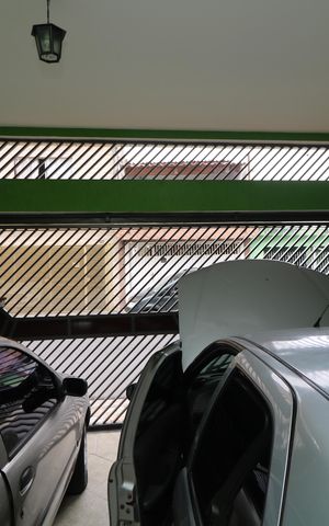 Casa à venda com 180m², 2 quartos e 2 vagasGaragem