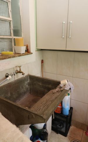 Casa à venda com 180m², 2 quartos e 2 vagasÁrea de Serviço