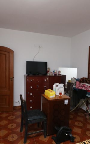 Casa à venda com 180m², 2 quartos e 2 vagasQuarto 1