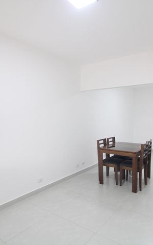 Casa à venda com 248m², 4 quartos e 2 vagasSala