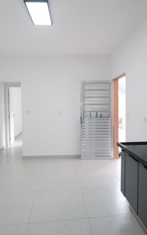 Casa à venda com 248m², 4 quartos e 2 vagasCozinha