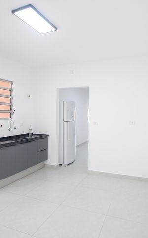 Casa à venda com 248m², 4 quartos e 2 vagasCozinha