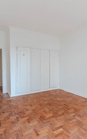 Apartamento para alugar com 450m², 6 quartos e 2 vagasQuarto 1