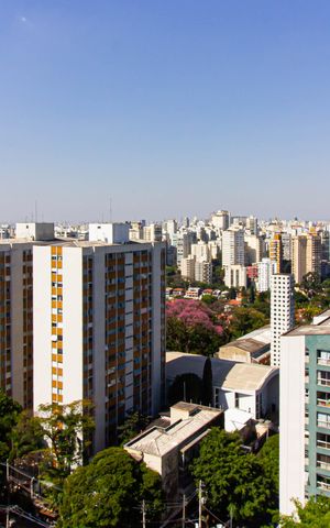 Apartamento à venda com 198m², 3 quartos e 2 vagas Apartamento à venda com 198m², 3 quartos e 2 vagasVista da Varanda